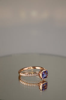 Tanzanite Rose